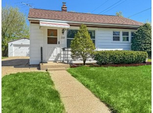 5732 North 55th Place Milwaukee, WI 53218-2409