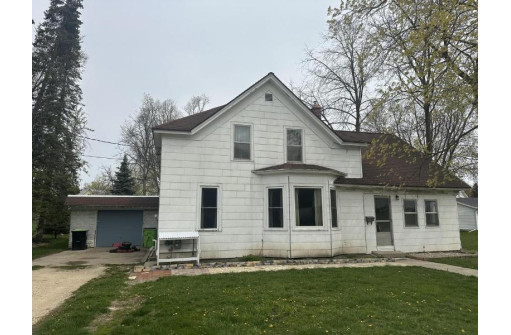 802 Bridge Street, Mayville, WI 53050-1063