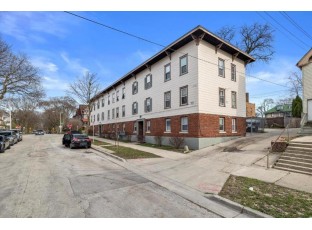 3303 West Juneau Avenue 3311 Milwaukee, WI 53208