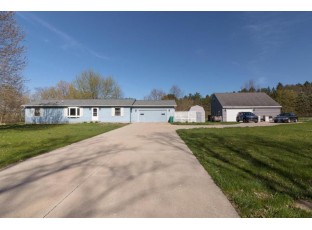 1462 Terry Road Hartford, WI 53027-8868