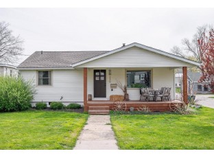 229 South Dann Street Whitewater, WI 53190-2011