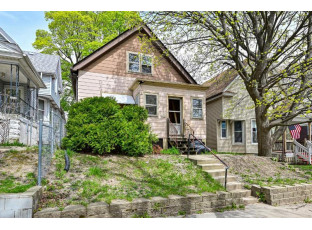 3204 West Lapham Street Milwaukee, WI 53215-1813