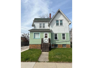 218 West Hadley Street 218A Milwaukee, WI 53212-2424