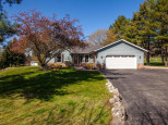 W289S2945 Road Dt Waukesha, WI 53188-9581