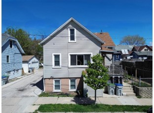 116 West Maple Street 116A Milwaukee, WI 53204-4033