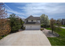 19060 Glacier Parkway, Brookfield, WI 53045-5106