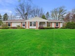 4522 Apple Tree Circle Racine, WI 53405