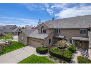 8507 South Country Club Drive Franklin, WI 53132-2710
