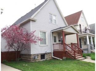 3256 North Holton Street Milwaukee, WI 53212-2127