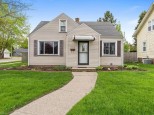 2103 27th Street Kenosha, WI 53140-5011