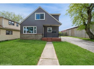 6241 West Thurston Court 6243 Milwaukee, WI 53218-2348