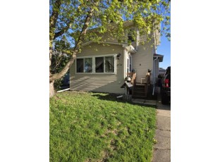 561 Harvey Drive Racine, WI 53405-2136