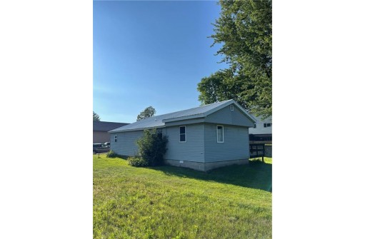 317 S 7th Street, Cornell, WI 54732