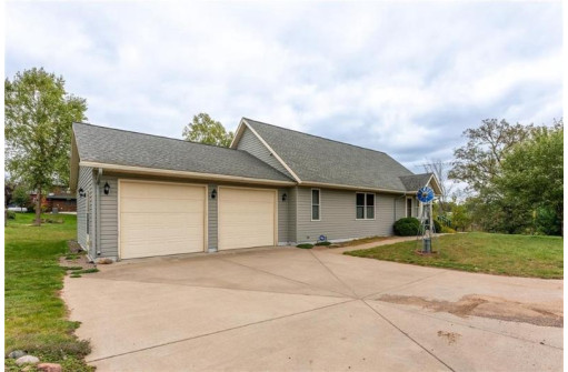 12633 186th Street, Chippewa Falls, WI 54729