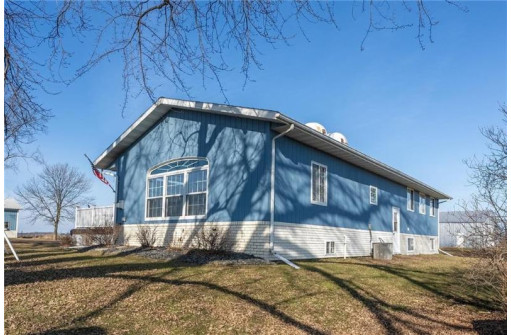 6564 County Highway H, Stanley, WI 54768