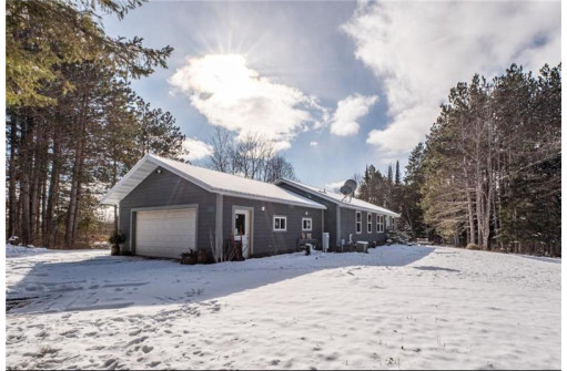 7043 West Fadness Road, Winter, WI 54896