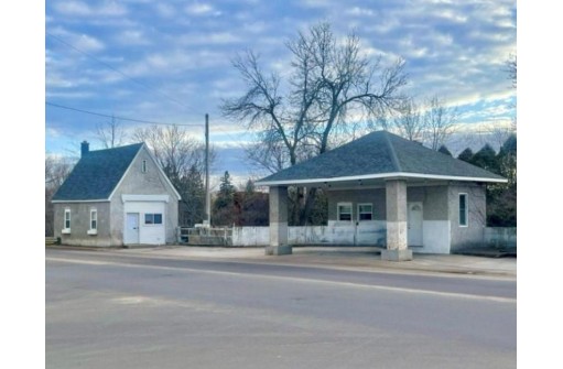 1703 Main Street, Bloomer, WI 54724