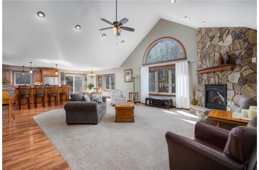 13383 West Golf View Drive, Osseo, WI 54758