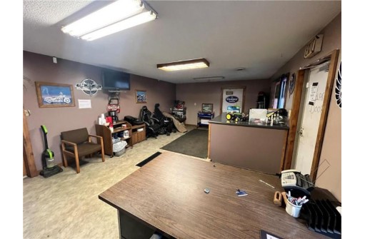 1061 Us Highway 12, Elk Mound, WI 54739