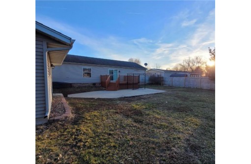 906 East Olson Street, Blair, WI 54616