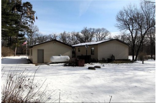 4255 East Spruce Road, Eleva, WI 54738