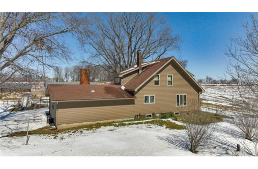 W26598 Drangstveit Lane, Eleva, WI 54738