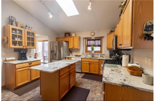 1185 Arrowhead Trail, Nekoosa, WI 54457