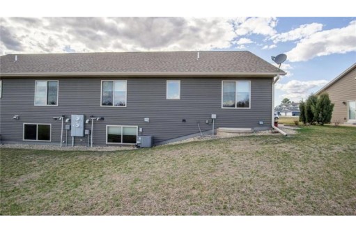 2332 Sugar Maple Street, Menomonie, WI 54751