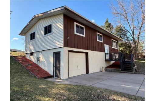 1434 X-Ray Street, Bloomer, WI 54724