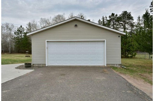 15586 Winter Drive, Hayward, WI 54843