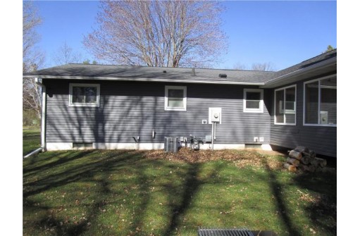 811 East 5th Street, Ladysmith, WI 54848