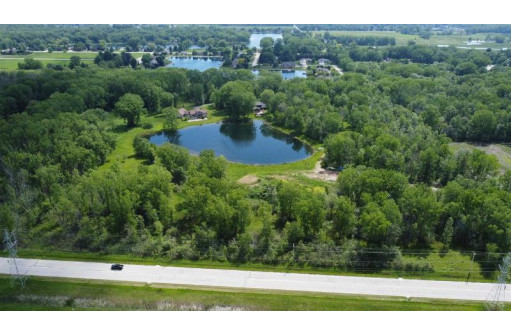 East Deerfield Avenue, Suamico, WI 54173