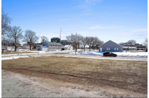 Briquelet Street, Green Bay, WI 54304