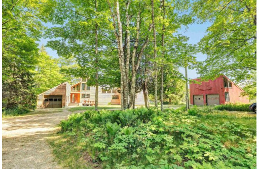 150 Hemlock Drive, Washington Island, WI 54246-9141