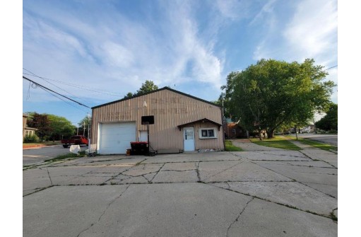 100 West Main Street, Gillett, WI 54124