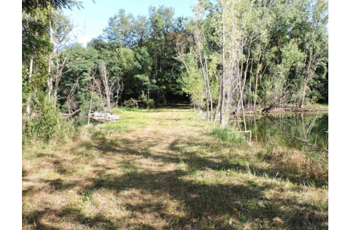 Sand Pit Road, Omro, WI 54963