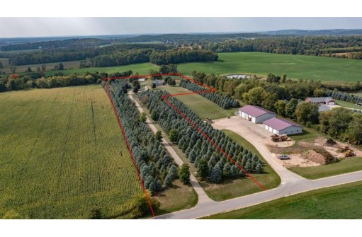 N4875 Larry Road, New London, WI 54961