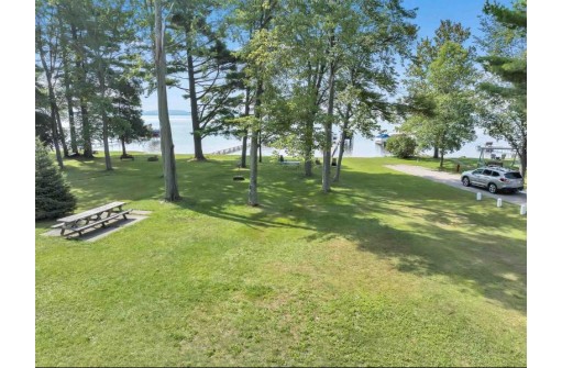 W5873 Sunset Circle, Shawano, WI 54166