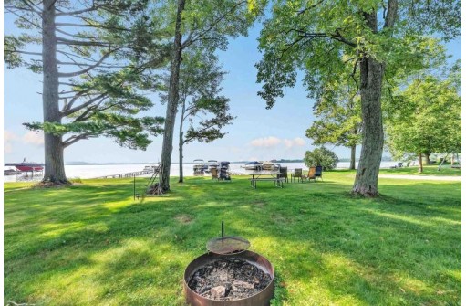 W5873 Sunset Circle, Shawano, WI 54166