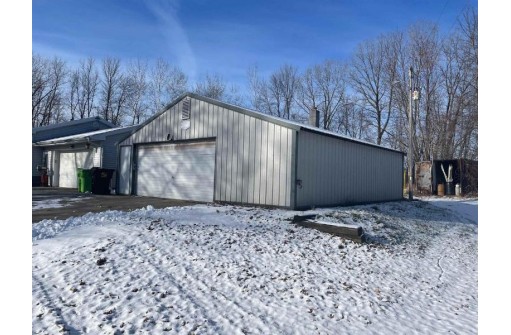 2589 County Road S, Little Suamico, WI 54141-9350