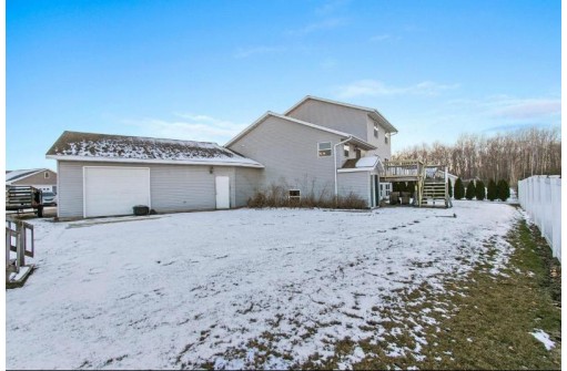 1027 Maple Vista Court, Seymour, WI 54165