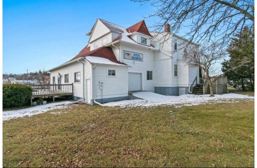 110 Hathaway Drive, Kewaunee, WI 54216