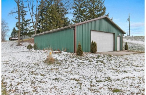 3237 Mill Road, Greenleaf, WI 54126