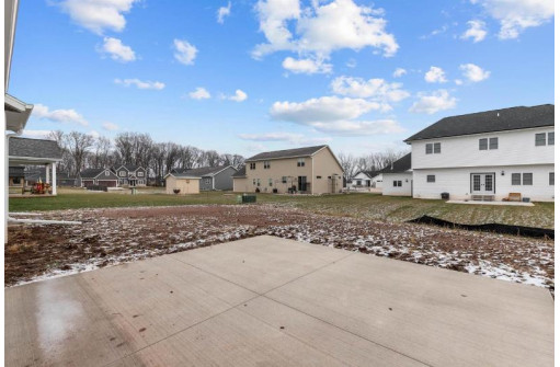 N8778 Connor Circle, Menasha, WI 54952