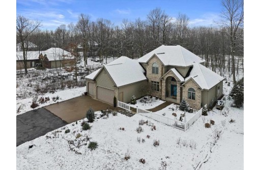 773 Terra Cotta Drive, Neenah, WI 54956