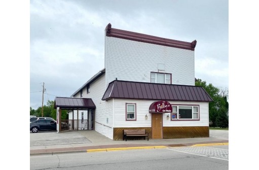 742 Main Street, Luxemburg, WI 54217-1189