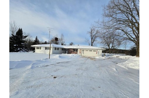 W6460 Pretty Lane, Wild Rose, WI 54984