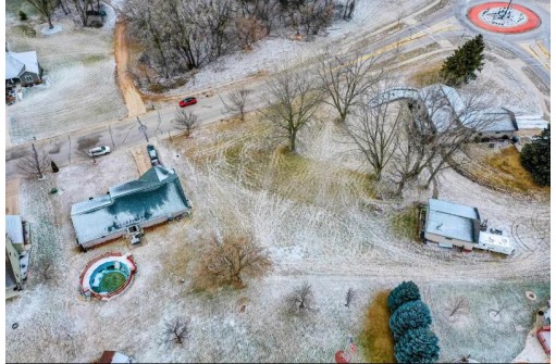 Pinecrest Road, Howard, WI 54313