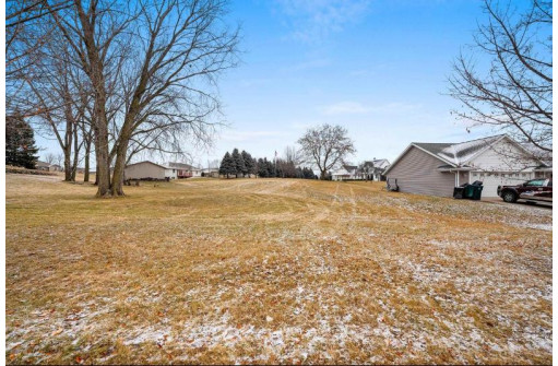 Pinecrest Road, Howard, WI 54313