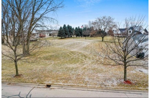 Pinecrest Road, Howard, WI 54313